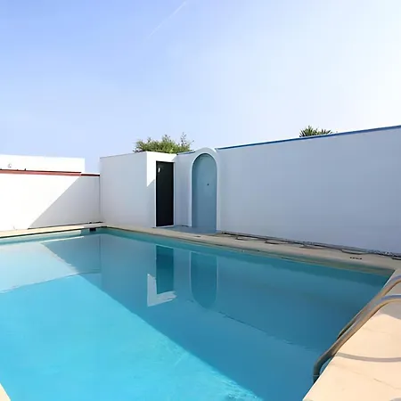 Holiday home Familiar Con Piscina Privada Y Jardin Conil De La Frontera
