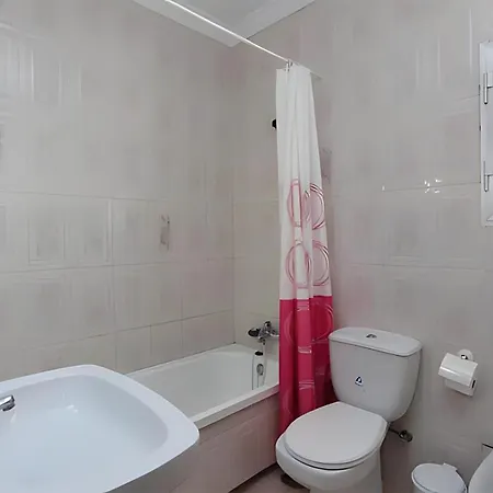 Holiday home Familiar Con Piscina Privada Y Jardin