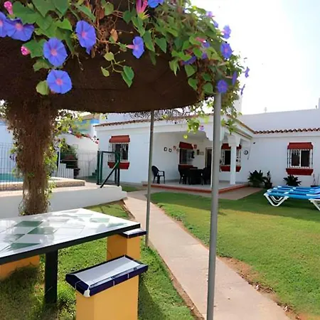 Familiar Con Piscina Privada Y Jardin * Conil De La Frontera